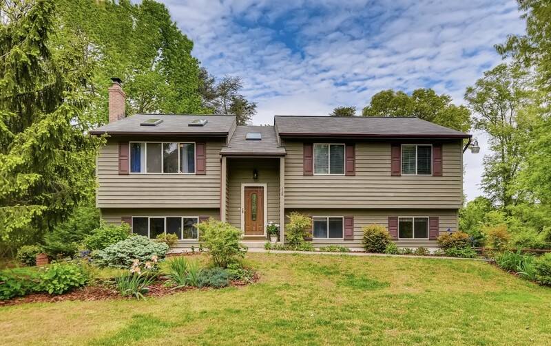 House for rent at 130 Dennis Rd, Severna Park, MD 21146