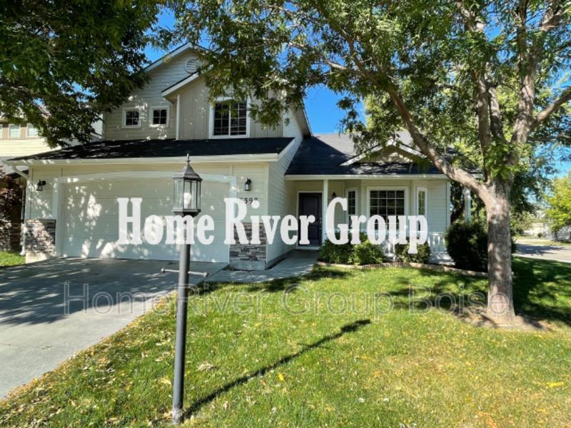 House for rent at 6397 S Warwickshire Ave, Boise, ID 83709