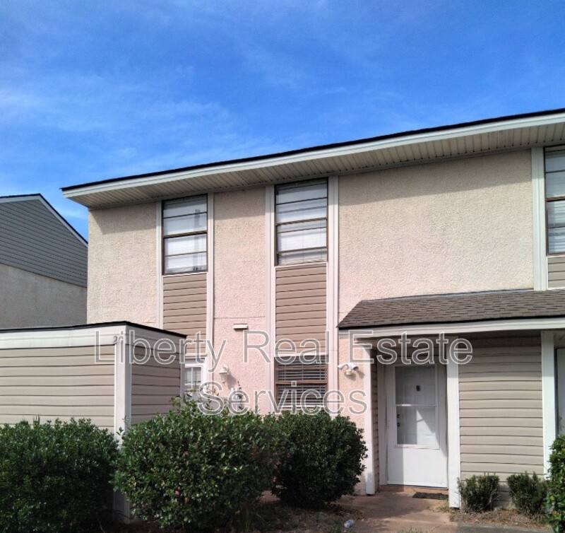 Apartment for rent at 727 S Main St #20, Hinesville, GA 31313
