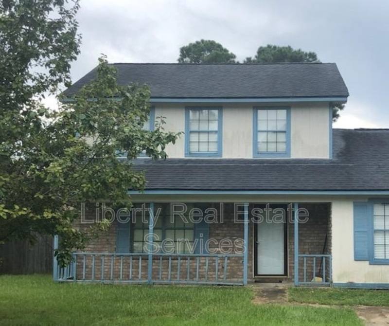 House for rent at 709 Edgewood Court, Hinesville, GA 31313