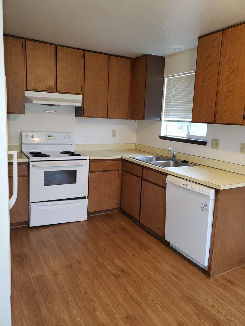 Apartment for rent at 2424 Main St, Sweet Home, OR 97386