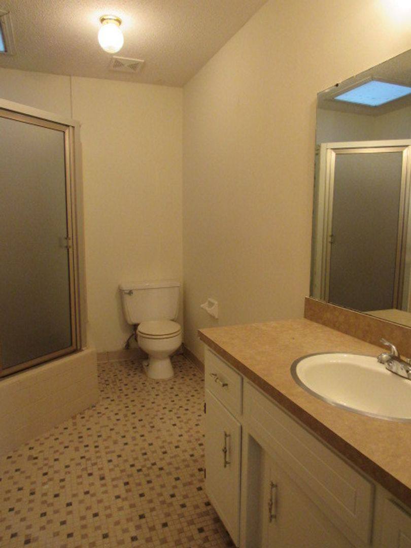 House for rent at 4237 Futura Dr, Pensacola, FL 32504