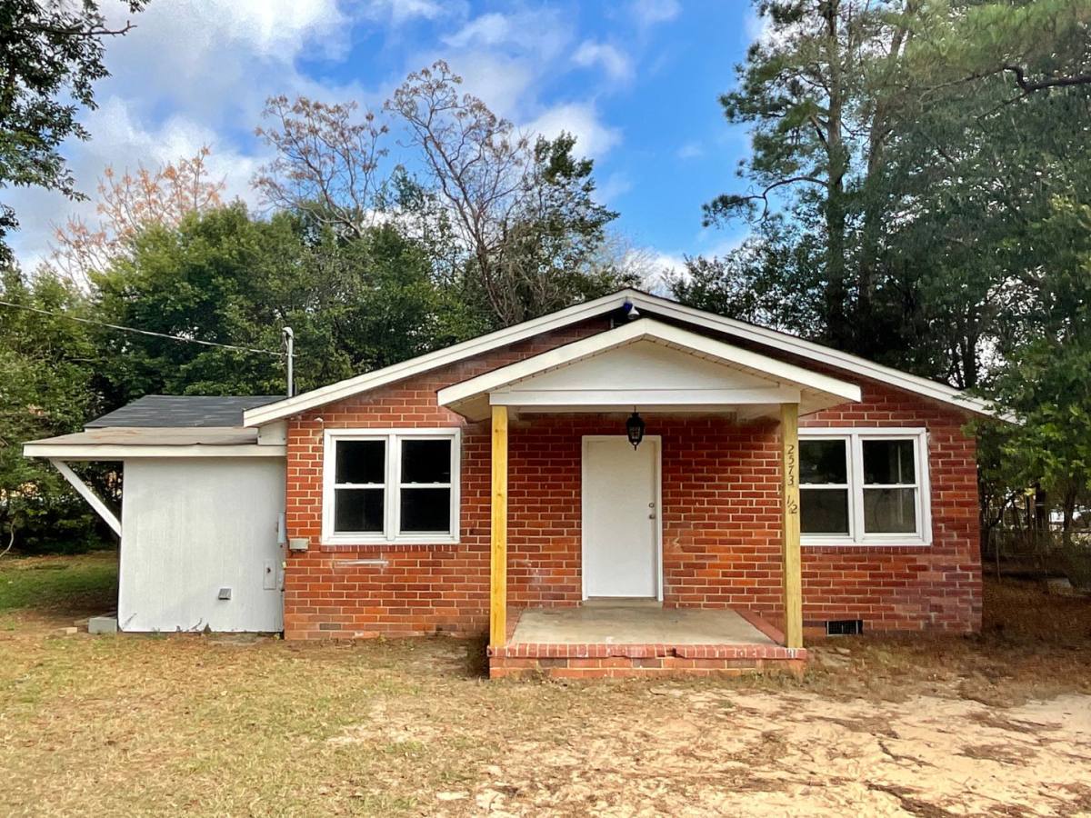 House for rent at 2573 1 2 Dover St, Augusta, GA 30906