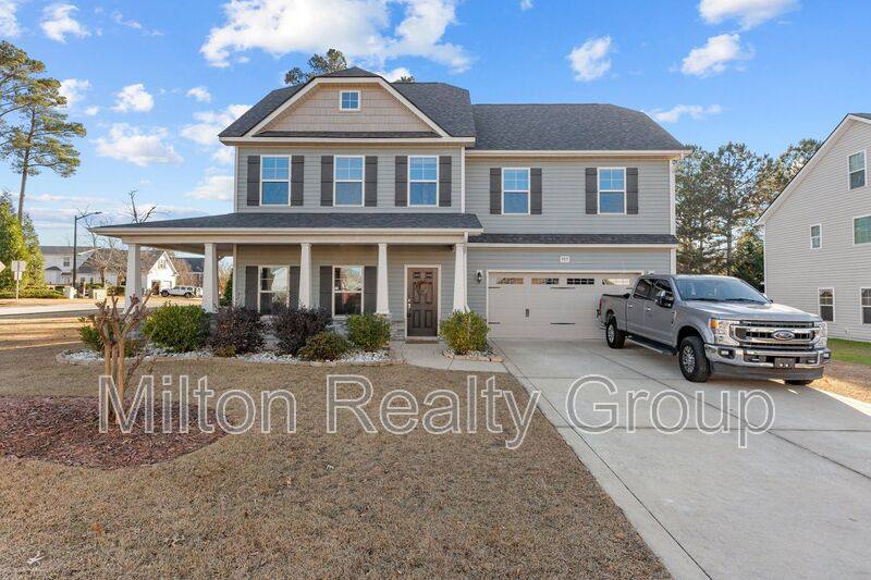 House for rent at 905 Liberty Lane, Fayetteville, NC 28311