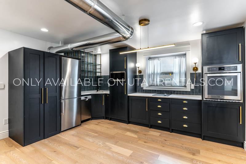 Apartment for rent at 276 E Broadway St #S2, Salt Lake City, UT 84111