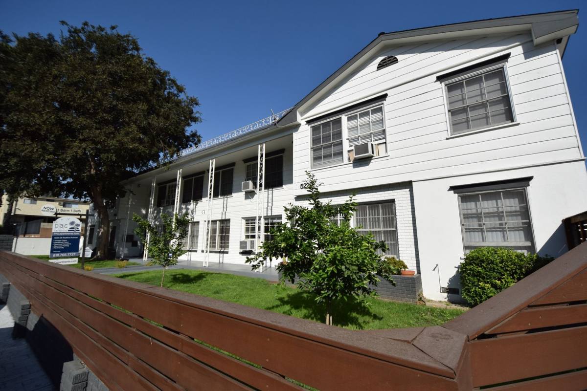 Apartment for rent at 5220-26 Radford Ave, Valley Village, CA 91607