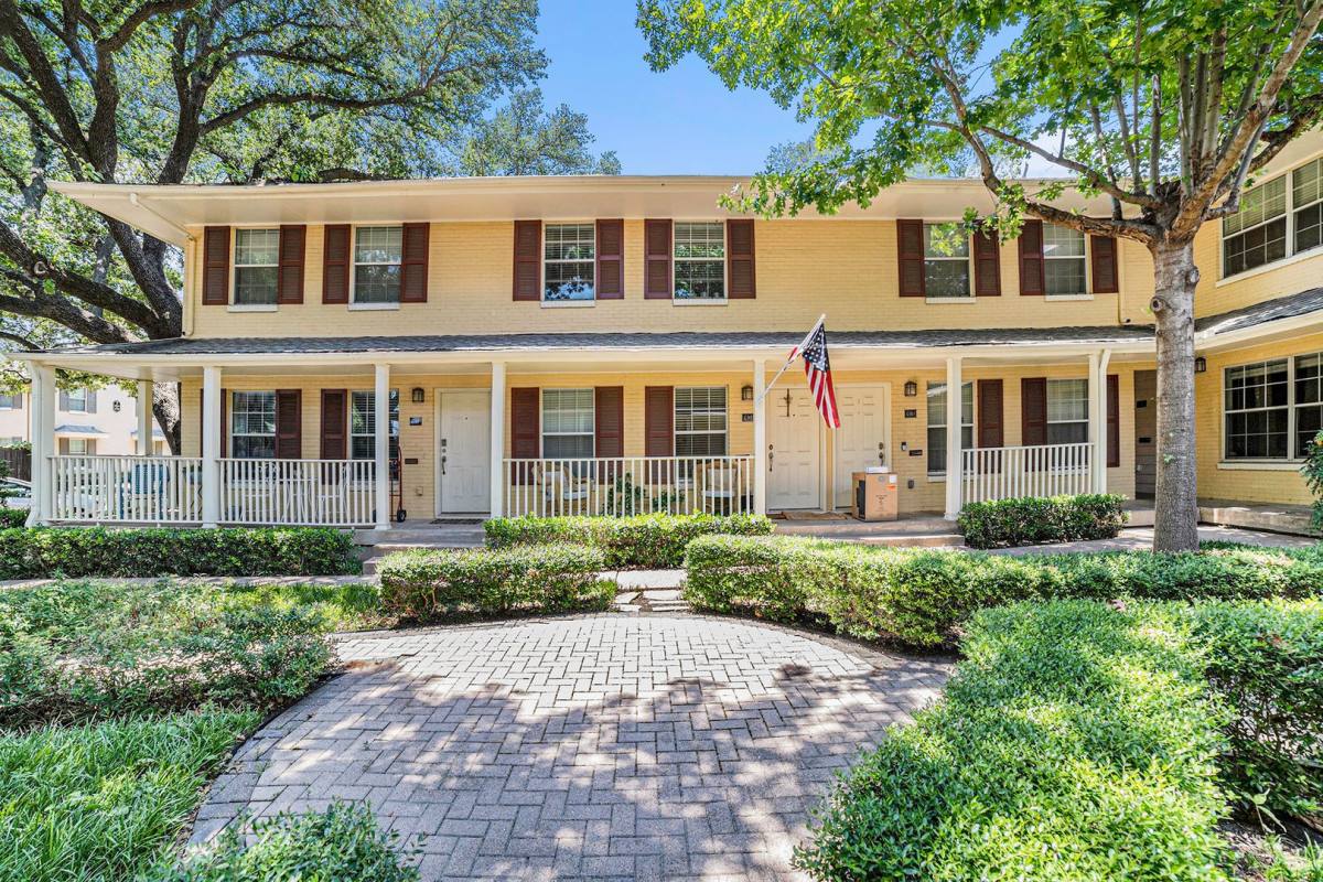 House for rent at 4702 Bradford Dr #B, Dallas, TX 75219