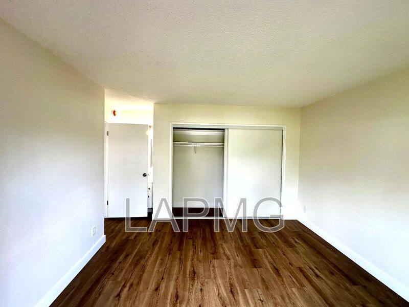 Apartment for rent at 1915 W 22nd St #304, Los Angeles, CA 90018