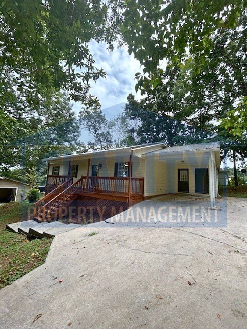 House for rent at 136 Belleview Dr SE, Cleveland, TN 37323