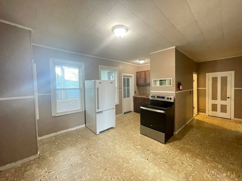 Apartment for rent at 121 Cypress St #2, Manchester, NH 03103