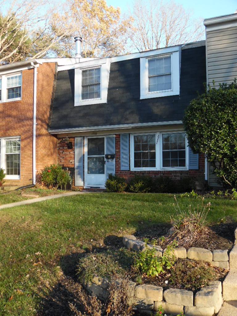 Townhouse for rent at 1732 Farmington Court, Crofton, MD 21114