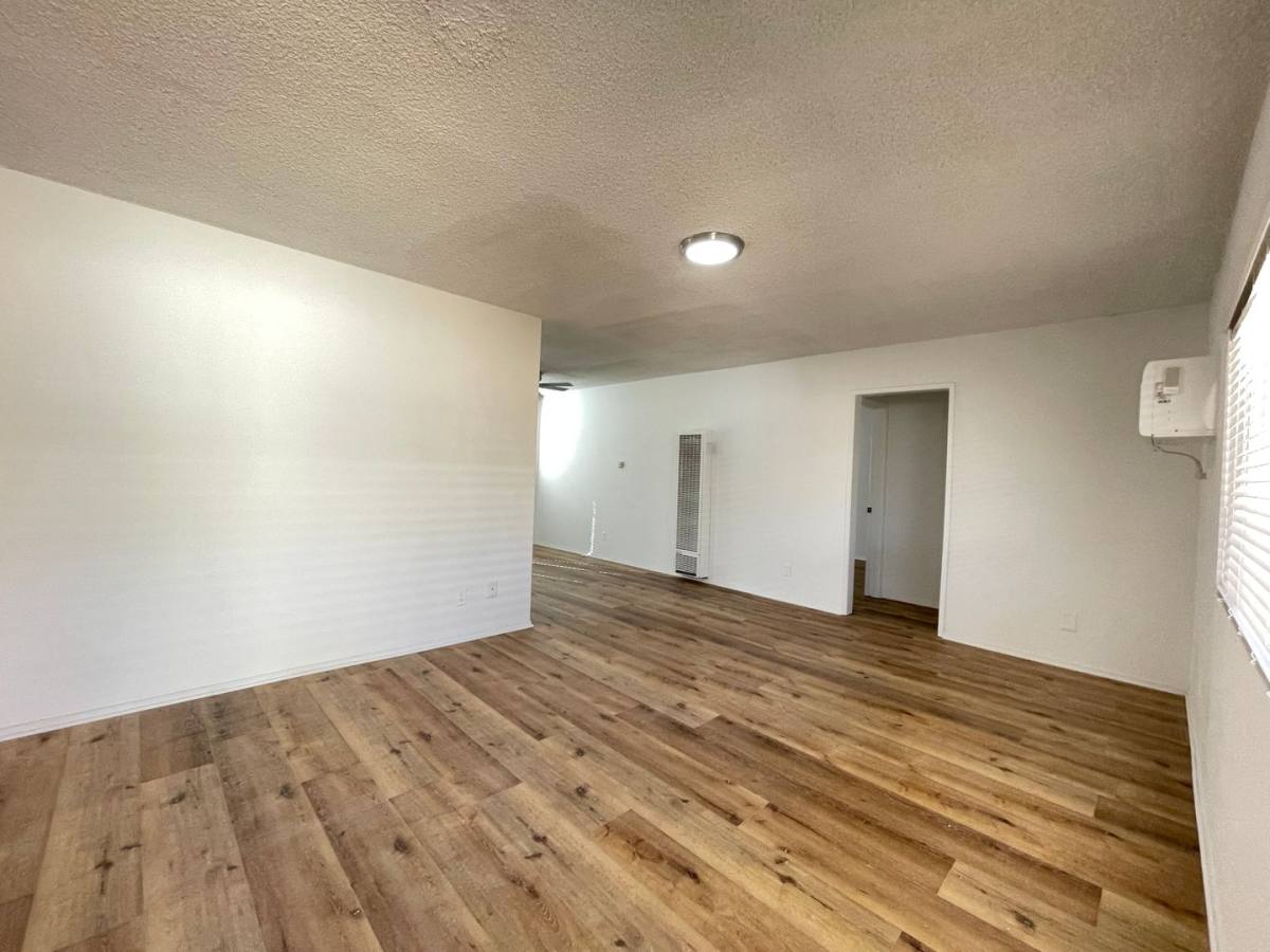 Apartment for rent at 6640-6652 Darby Ave, Reseda, CA 91335