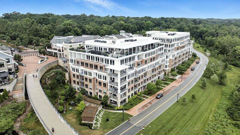 Condo for rent at 105 N Riverview #215, Dublin, OH 43017