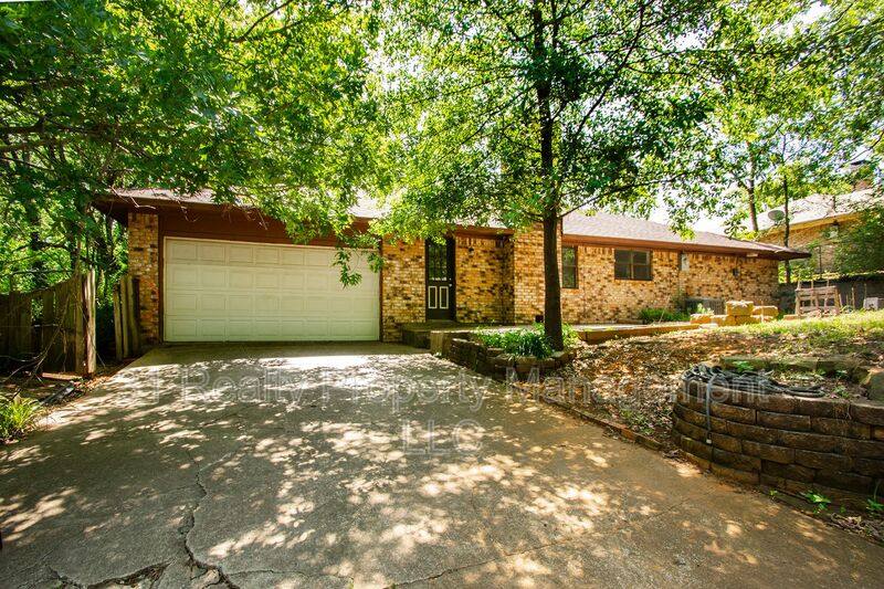 House for rent at 3001 Jennifer Ave, Denison, TX 75020