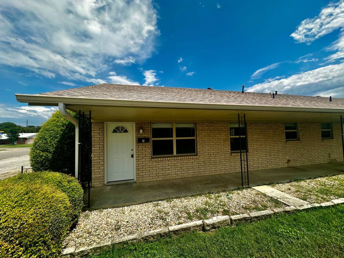Apartment for rent at 903 Lois, Kerrville, TX 78028