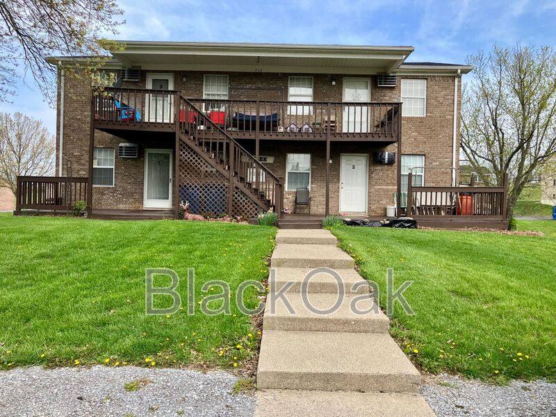 Apartment for rent at 712 Ellerson Dr #4, Harrodsburg, KY 40330