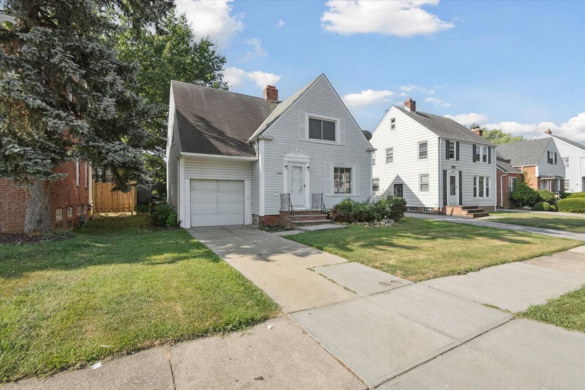 House for rent at 3902 E Antisdale Rd, Cleveland, OH 44118
