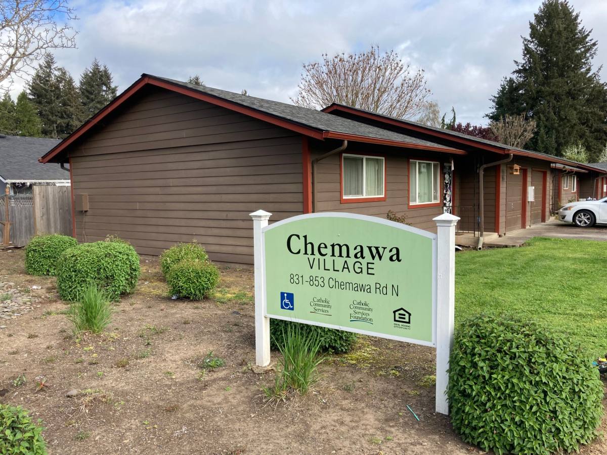 Townhouse for rent at 831-853 Chemawa Rd N, Salem, OR 97303