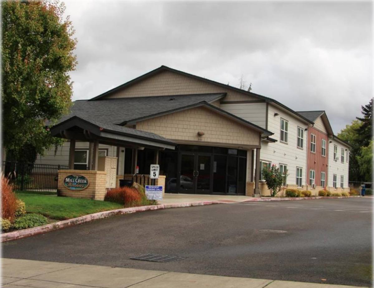 Apartment for rent at 200-256 25th NE, Salem, OR 97301