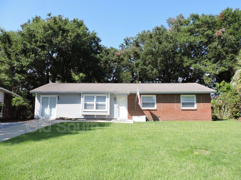 House for rent at 3485 Rothschild Dr, Pensacola, FL 32503