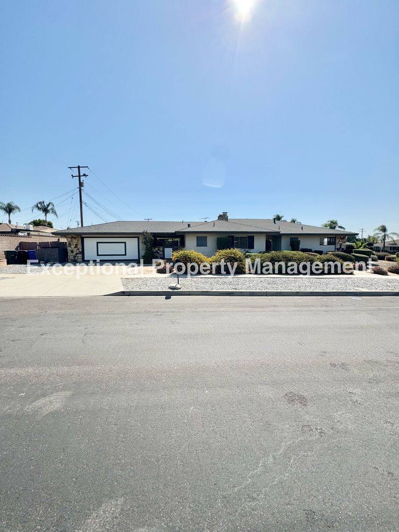 House for rent at 1770 N 3rd Ave, Upland, CA 91784