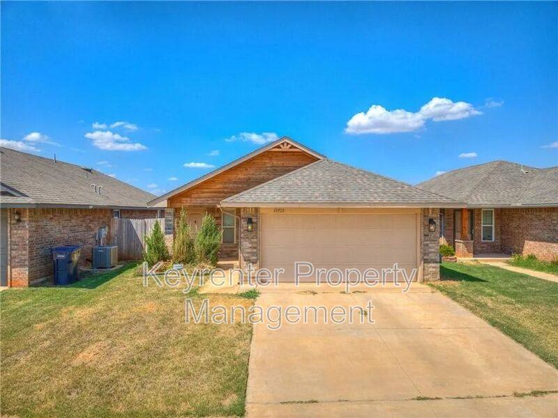House for rent at 19713 Brunswick Court, Edmond, OK 73012