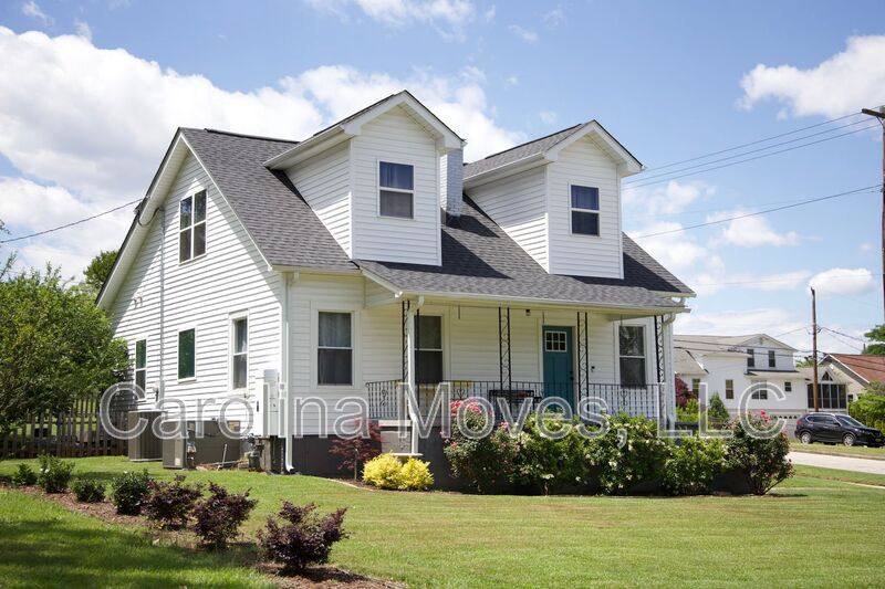 House for rent at 43 Duke St, Greenville, SC 29605