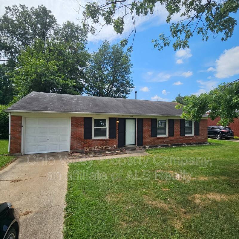 House for rent at 2006 Keeneland Blvd, Louisville, KY 40223