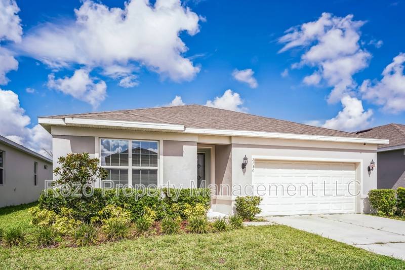 House for rent at 2132 Live Oak Lake Rd, Saint Cloud, FL 34771