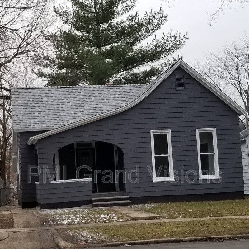 House for rent at 1657 E Main St, Decatur, IL 62521
