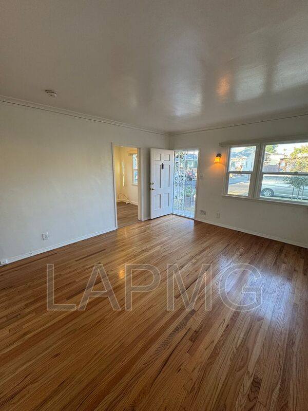 House for rent at 3531 12th Ave, Los Angeles, CA 90018