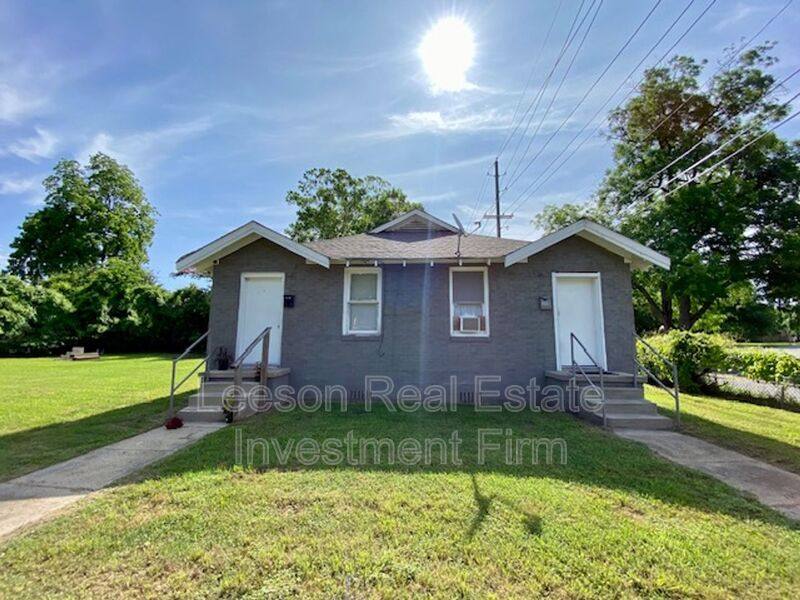 House for rent at 502 McCormick St, Bossier City, LA 71111
