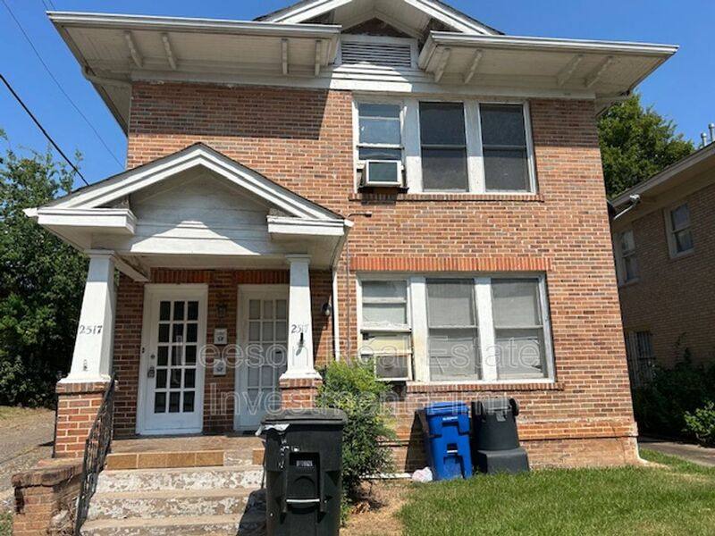 Apartment for rent at 2517 1 2 Highland Ave, Shreveport, LA 71104