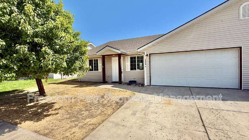 Apartment for rent at 13904 Cassia St, Rathdrum, ID 83858
