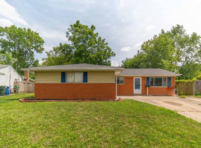 House for rent at 2588 Maybury Rd, Columbus, OH 43232