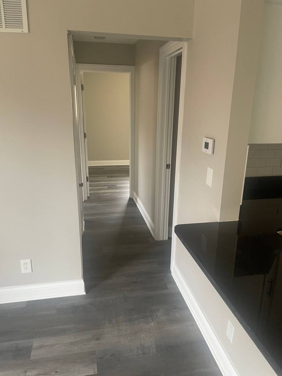 Apartment for rent at 2016 Adelaide Blvd, Akron, OH 44305