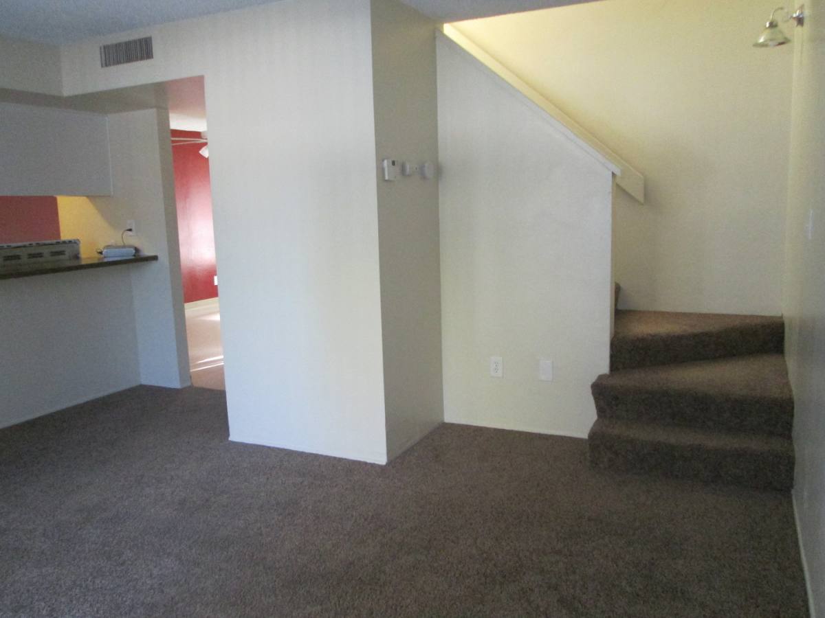 Townhouse for rent at 2401 Eric Way, Bakersfield, CA 93306