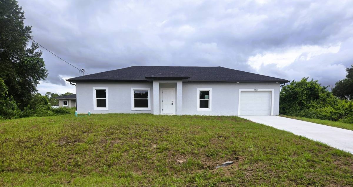 House for rent at 2921 2nd St SW, Lehigh Acres, FL 33976