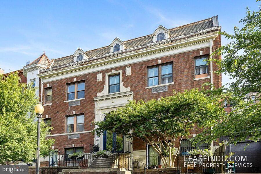 Apartment for rent at 1811 Vernon St NW #208, Washington, DC 20009