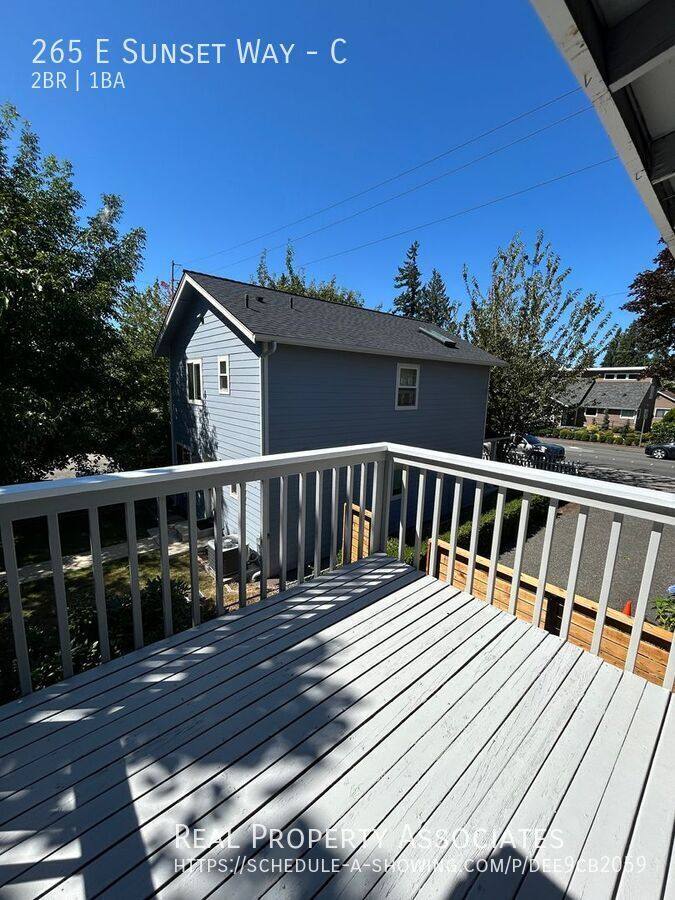 Apartment for rent at 265 E Sunset Way #C, Issaquah, WA 98027