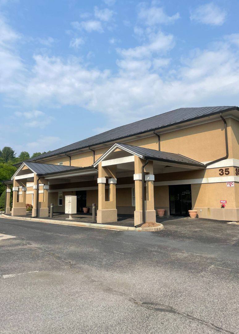 Apartment for rent at 650 N Lee Highway, Lexington, VA 24450