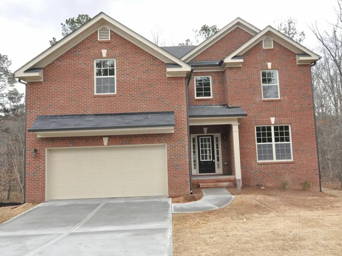 House for rent at 757 Sand Lane SE, Lawrenceville, GA 30045