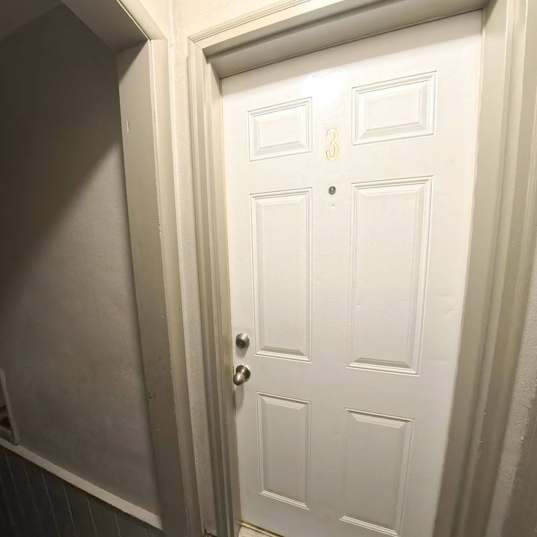 Apartment for rent at 3015 30th St, Des Moines, IA 50310