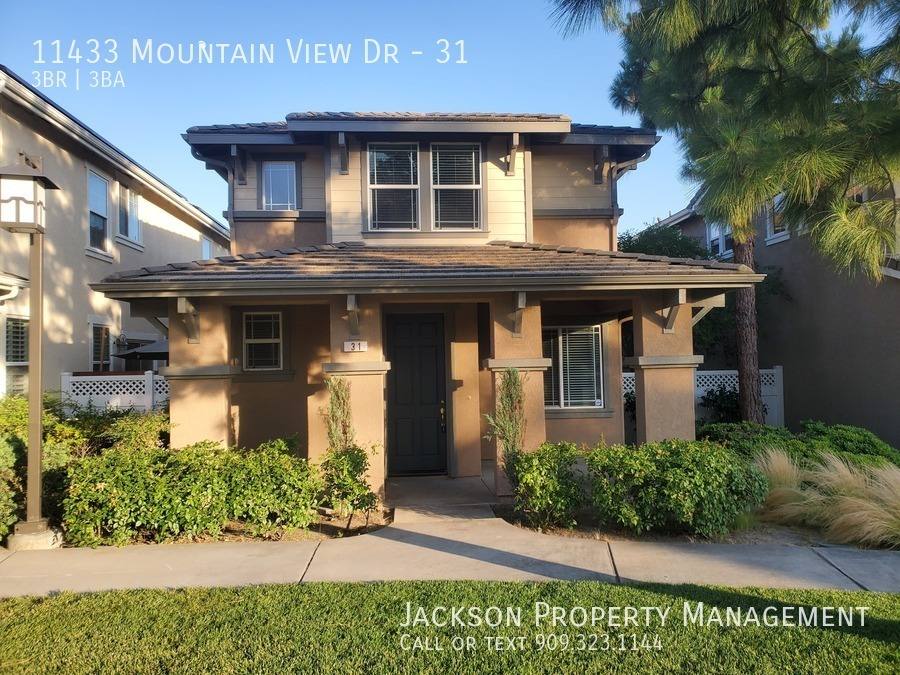 Townhouse for rent at 11433 Mountain View Dr #31, Rancho Cucamonga, CA 91730