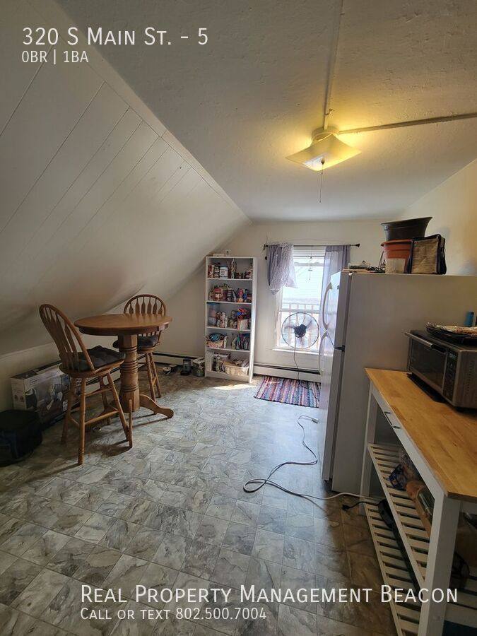 Apartment for rent at 320 S Main St #5, White River Junction, VT 05001