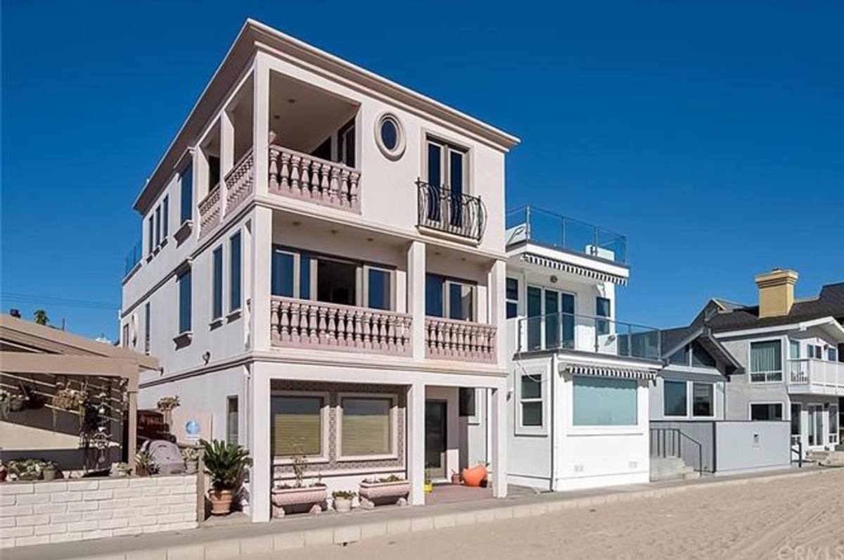 Apartment for rent at 1605 Seal Beach, Seal Beach, CA 90740