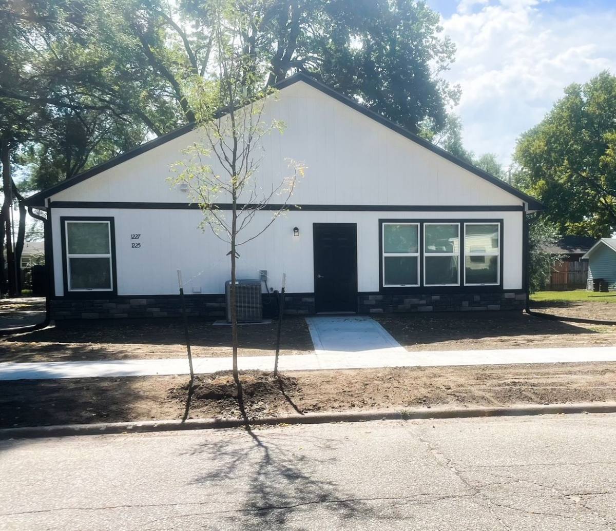 House for rent at 1225 Yuma Duplex, Manhattan, KS 66502