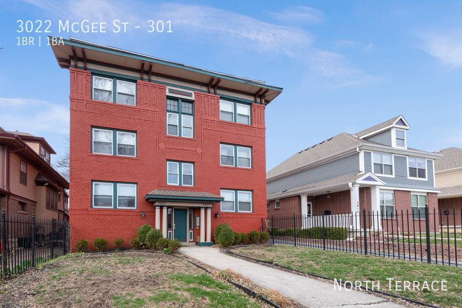 Apartment for rent at 3022 McGee St #301, Kansas City, MO 64108
