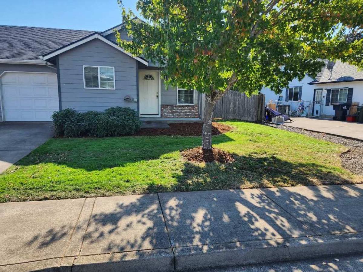 House for rent at 115 Blue Jay Loop, Creswell, OR 97426