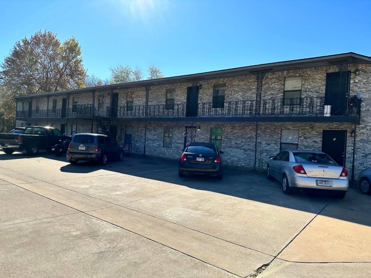 Apartment for rent at 818 Parker Rd, Russellville, AR 72801